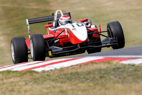 Northampton Motorsport help George Line to 2016 F3 Cup Championship
